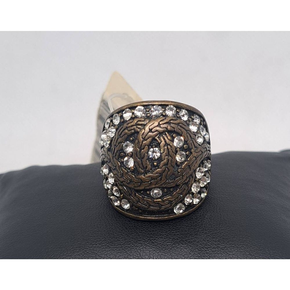 Ring - Picture 2 of 4
